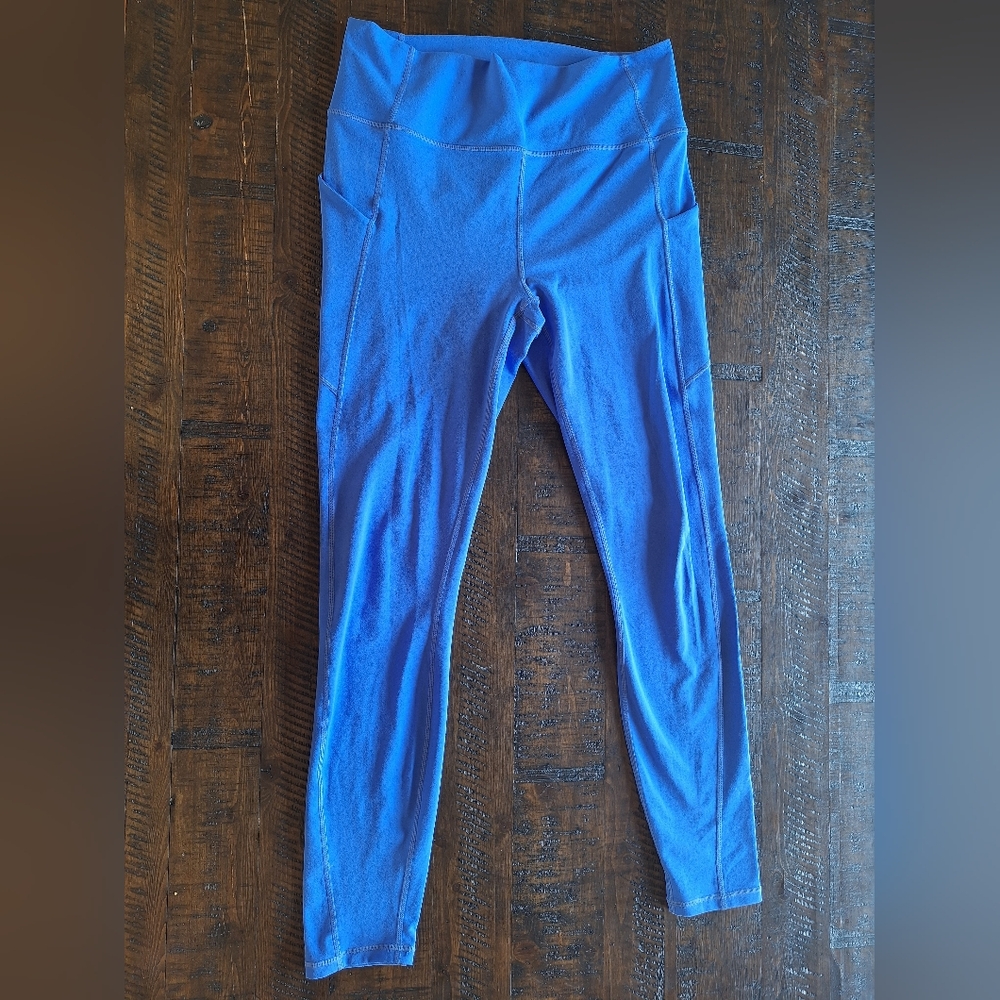 Fabletics Women's Vibrant Blue Leggings With Pockets